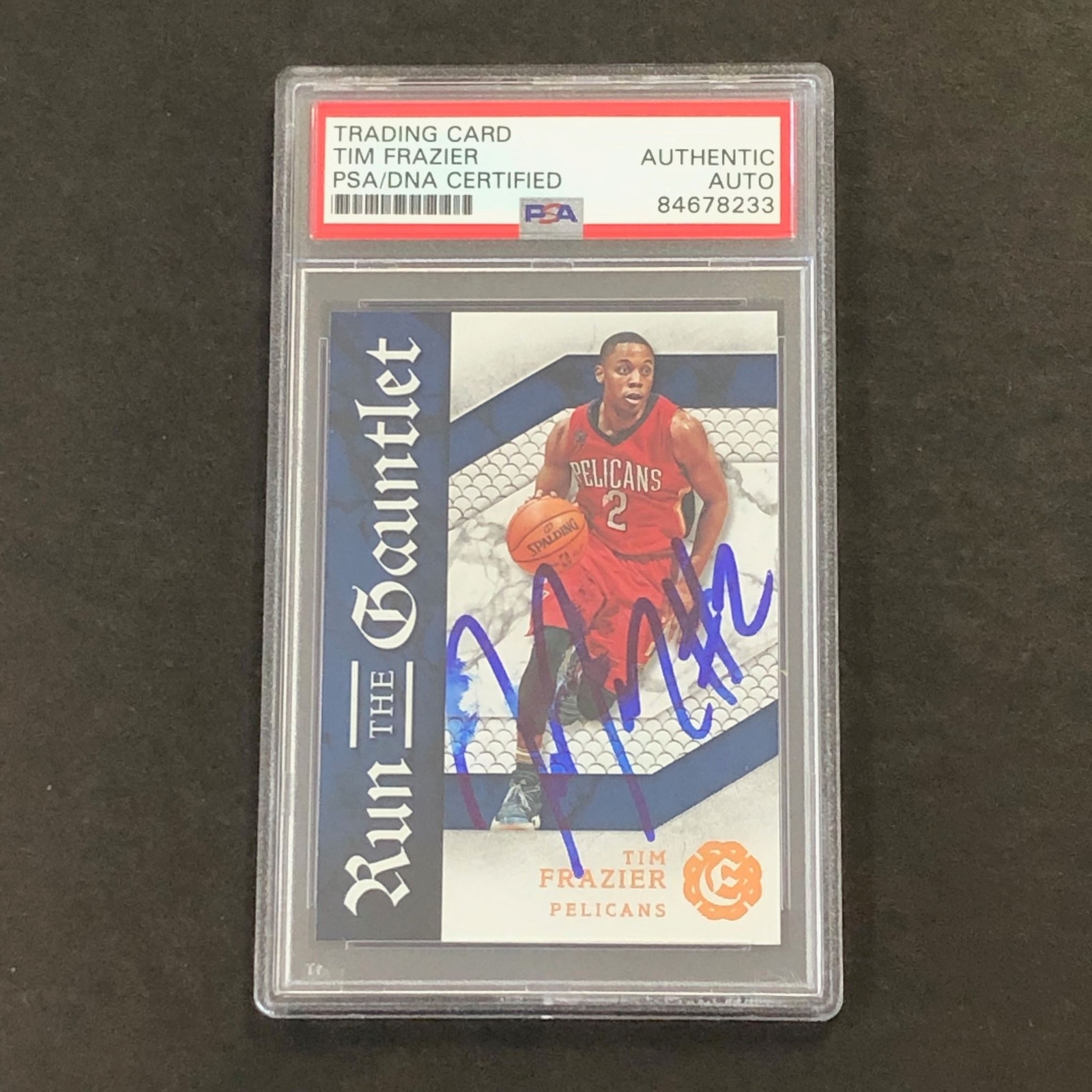 2017-18 Panini Run The Gauntlet #19 Tim Frazier Signed Card PSA/DNA Slabbed Peli