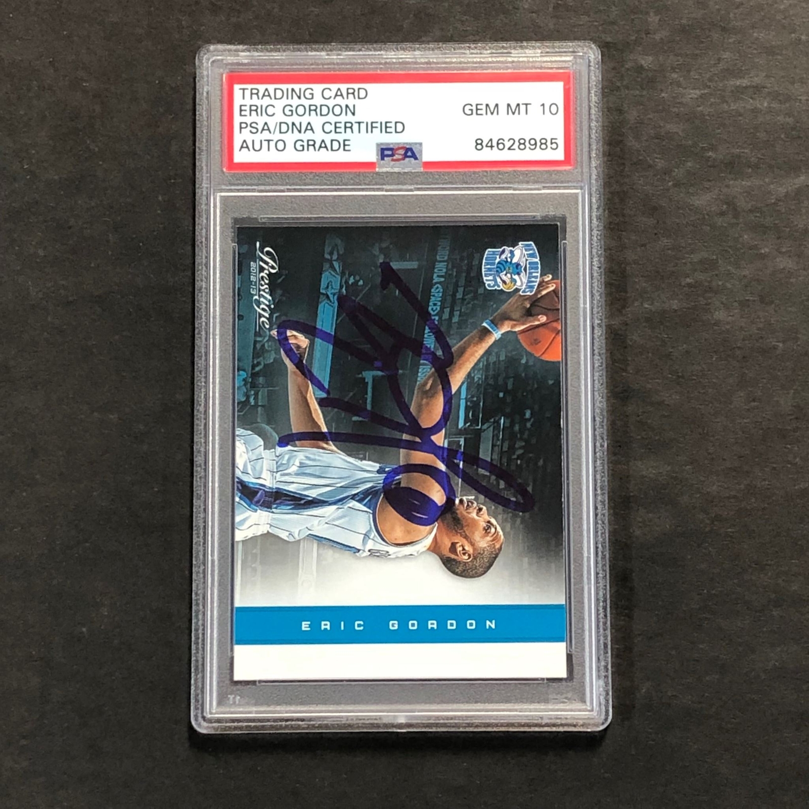 2012-13 Panini Prestige #58 Eric Gordon Signed Card AUTO 10 PSA Slabbed Hornets