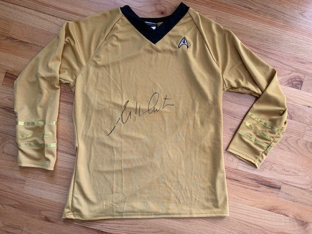 WILLIAM SHATNER HAND SIGNED STAR TREK REPLICA SHIRT CAPTAIN KIRK JSA WITNESS COLLECTIBLE MEMORABILIA