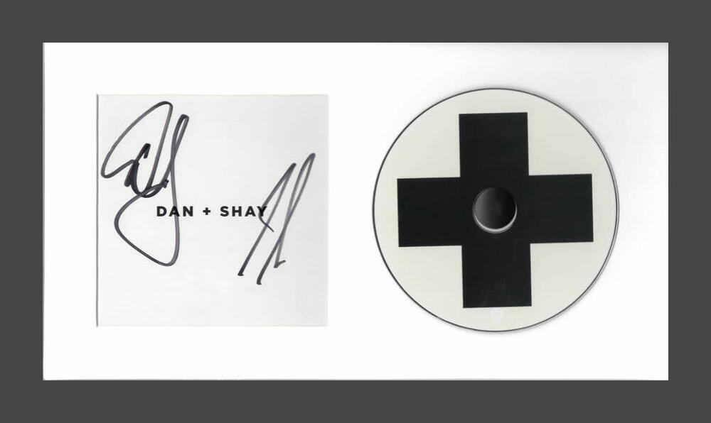 DAN SMYERS & SHAY MOONEY SIGNED AUTOGRAPH FRAMED CD DISPLAY - READY TO HANG!!