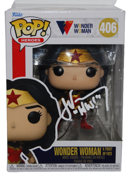 JANET VARNEY signed (WONDER WOMAN) Funko Pop #406 BECKETT BAS Authenticated #2