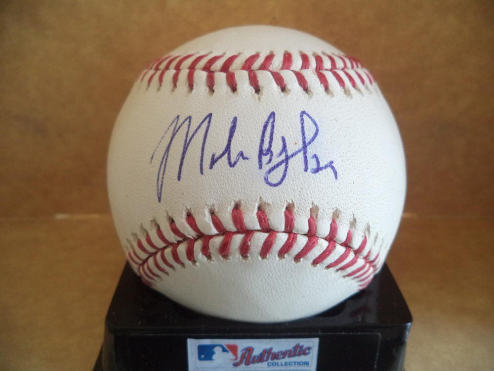 MARLON BYRD RED SOX/PHILLIES SIGNED AUTOGRAPHED M.L. BASEBALL W/COA