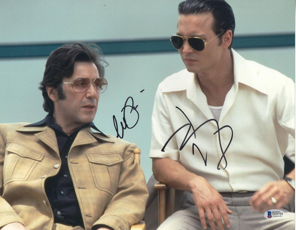 JOHNNY DEPP AL PACINO SIGNED 11X14 PHOTO DONNIE BRASCO AUTOGRAPH BECKETT LOA