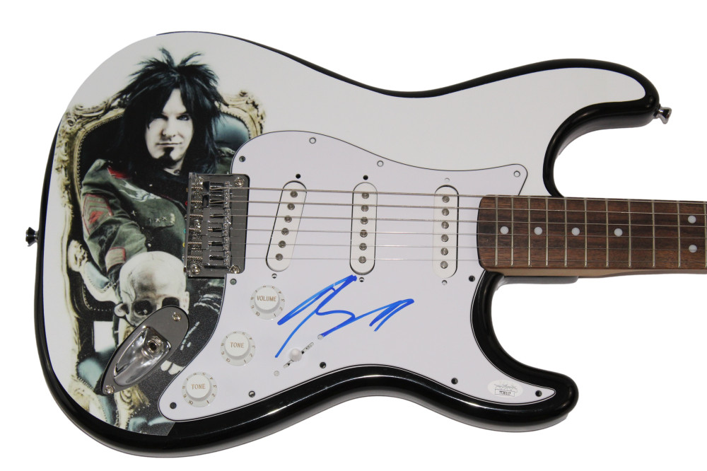 NIKKI SIXX SIGNED AUTOGRAPH CUSTOM 1/1 FENDER ELECTRIC GUITAR - MOTLEY CRUE JSA