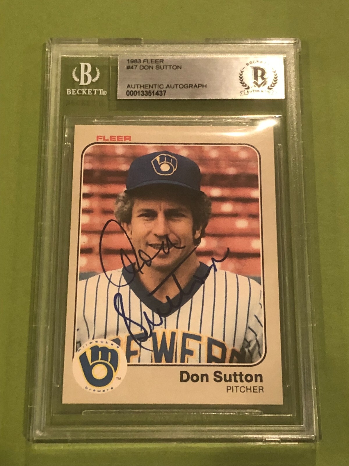 DON SUTTON Signed 1983 FLEER Card #47 Beckett Authenticated (BAS)