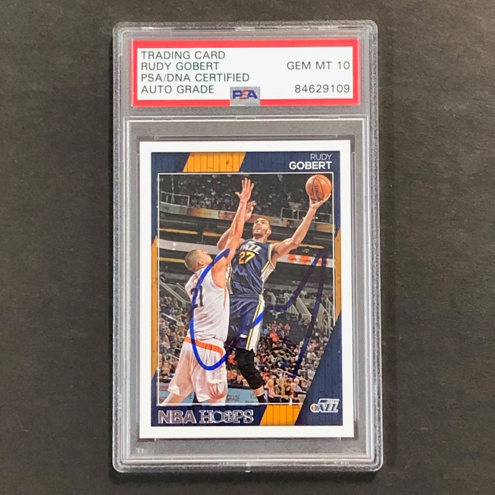 2016-17 NBA Hoops #56 Rudy Gobert Signed Card AUTO 10 PSA Slabbed Jazz