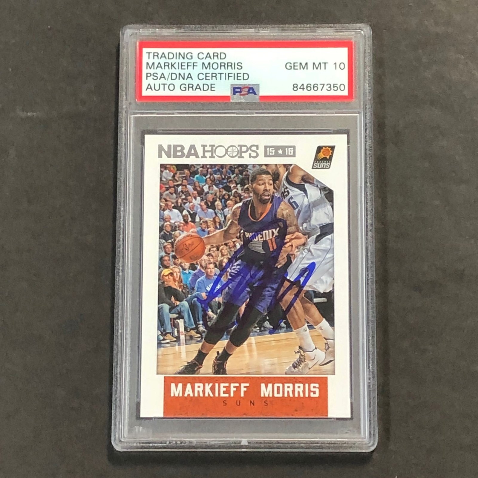 2015-16 NBA Hoops #134 Markieff Morris Signed Card AUTO GRADE 10 PSA Slabbed Sun