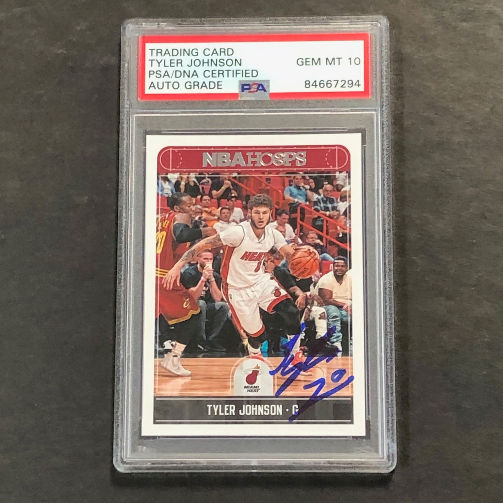 2017-18 NBA Hoops #68 Tyler Johnson Signed Card AUTO 10 PSA Slabbed Heat