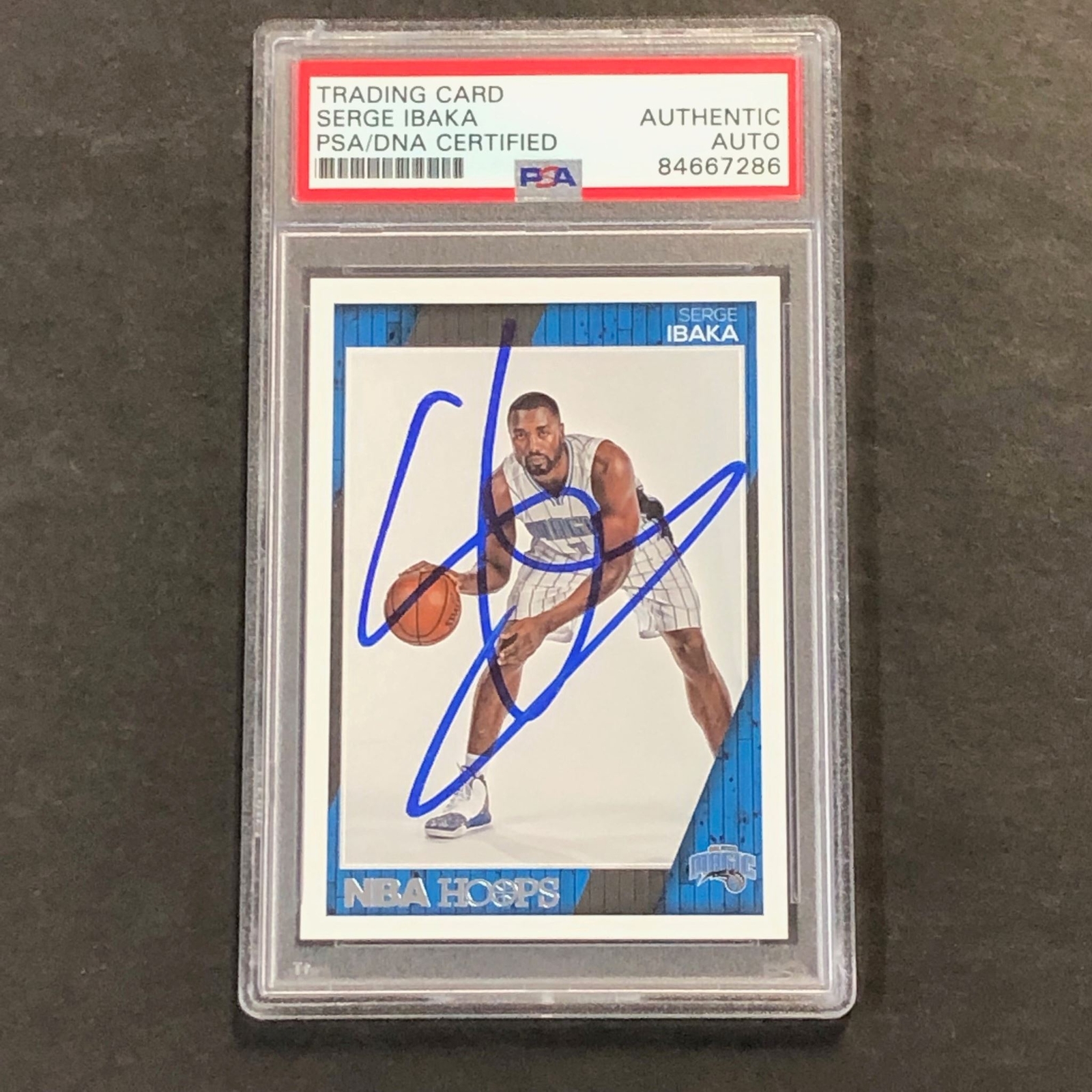 2016-17 NBA Hoops #134 Serge Ibaka Signed Card AUTO PSA Slabbed Magic