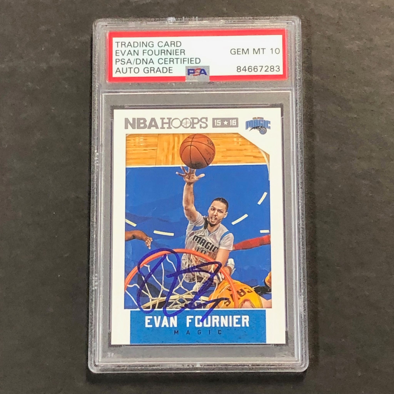 2015 Panini NBA Hoops #11 Evan Fournier Signed Card AUTO 10 PSA Slabbed