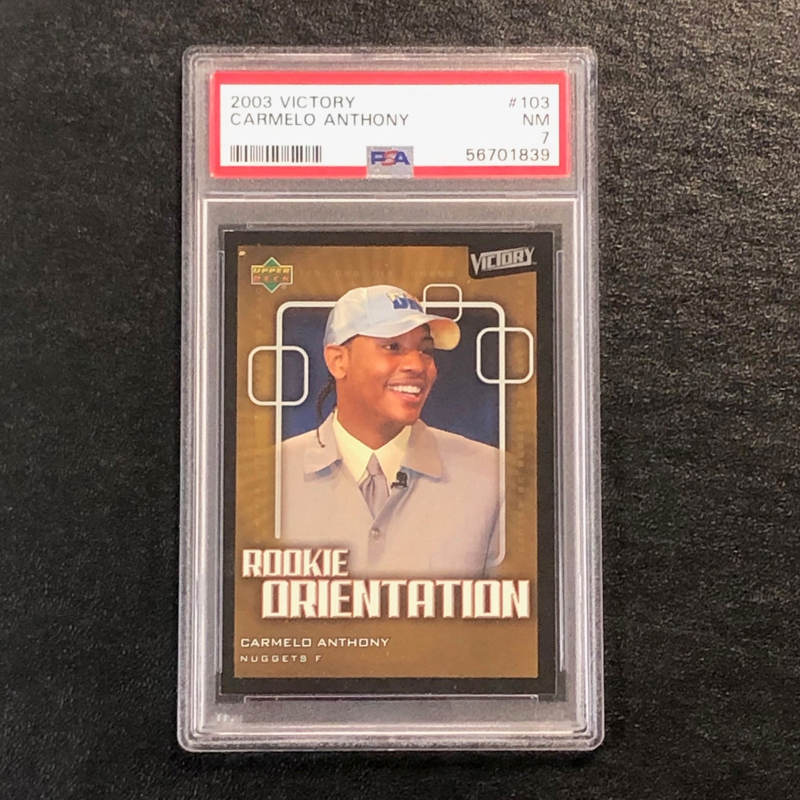 2003 Victory #103 Carmelo Anthony PSA 7 NM RC Nuggets