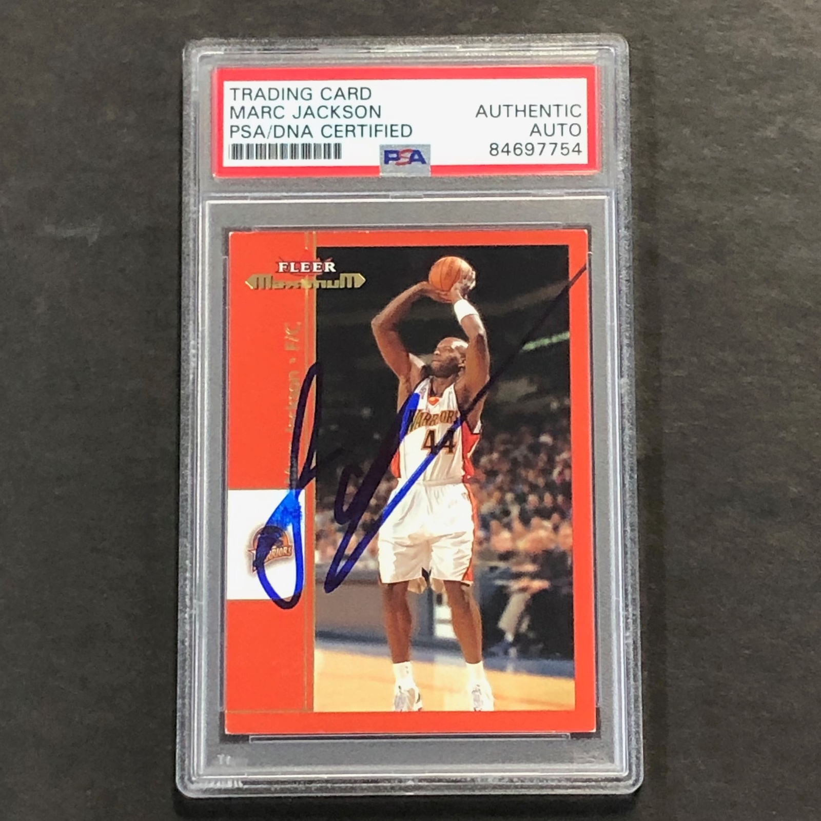 2001-02 Fleer Momentum #156 Marc Jackson Signed Card PSA Slabbed