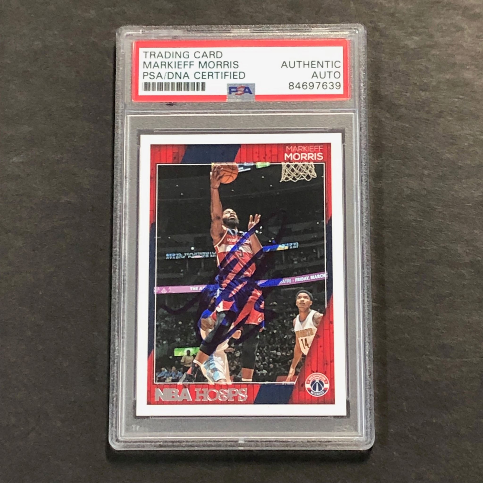 2016-17 NBA Hoops #155 Markieff Morris Signed Card PSA Slabbed Wizards