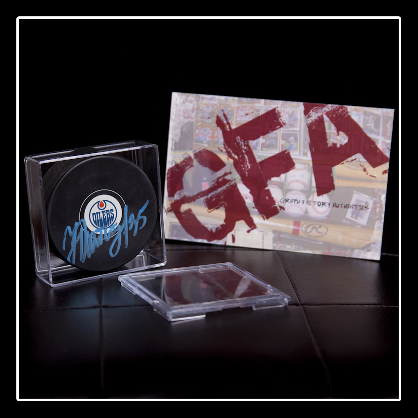 **GFA EDMONTON OILERS *NIKOLAI KHABIBULIN* SIGNED NHL LOGO PUCK N1 COA** COLLECTIBLE MEMORABILIA