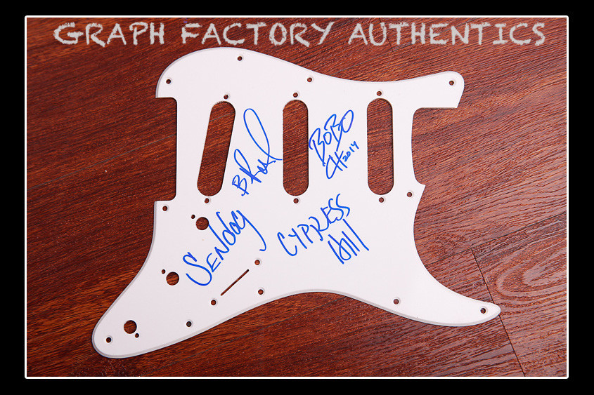 GFA Hip Hop Group * CYPRESS HILL * Signed Electric Pickguard MH3 COA