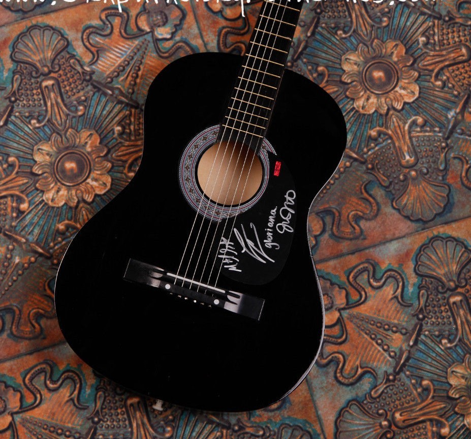 GFA Wild at Heart Band * GLORIANA * Signed Acoustic Guitar G2 COA