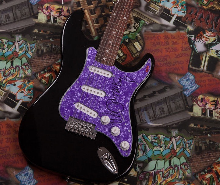 GFA The Fugees Singer * LAURYN HILL * Signed Electric Guitar LA2 COA