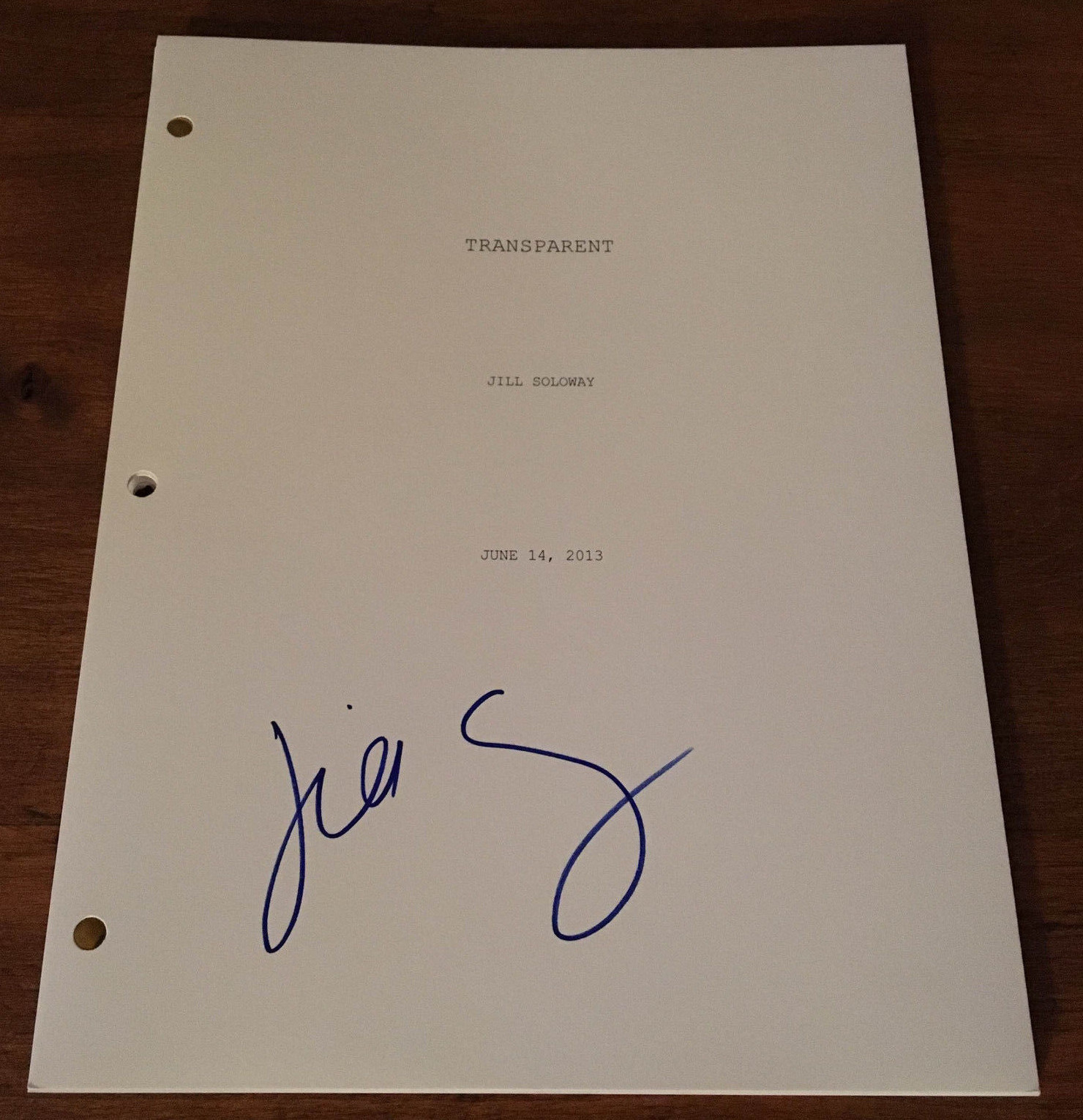 GFA Transparent Director * JILL SOLOWAY * Signed Full TV Series Script AD2 COA