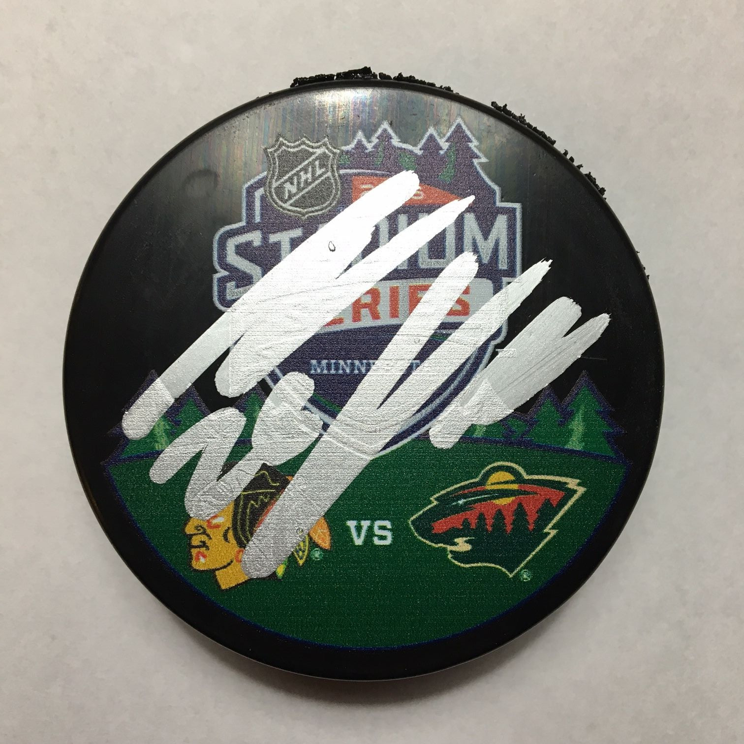 GFA Minnesota Stadium Series * THOMAS VANEK * Signed NHL Logo Puck COA