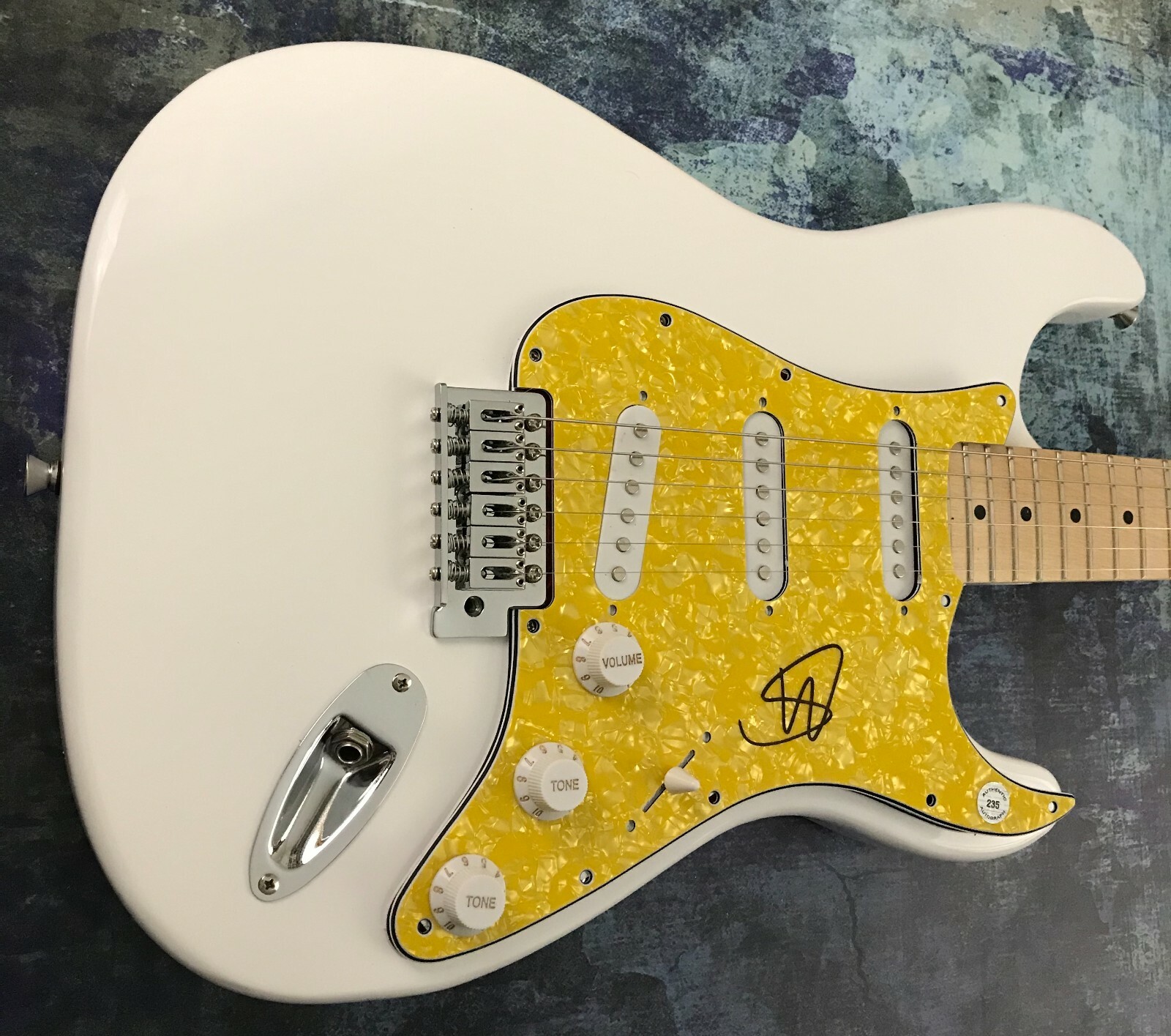 GFA Traffic & Blind Faith * STEVE WINWOOD * Signed Electric Guitar PROOF S4 COA