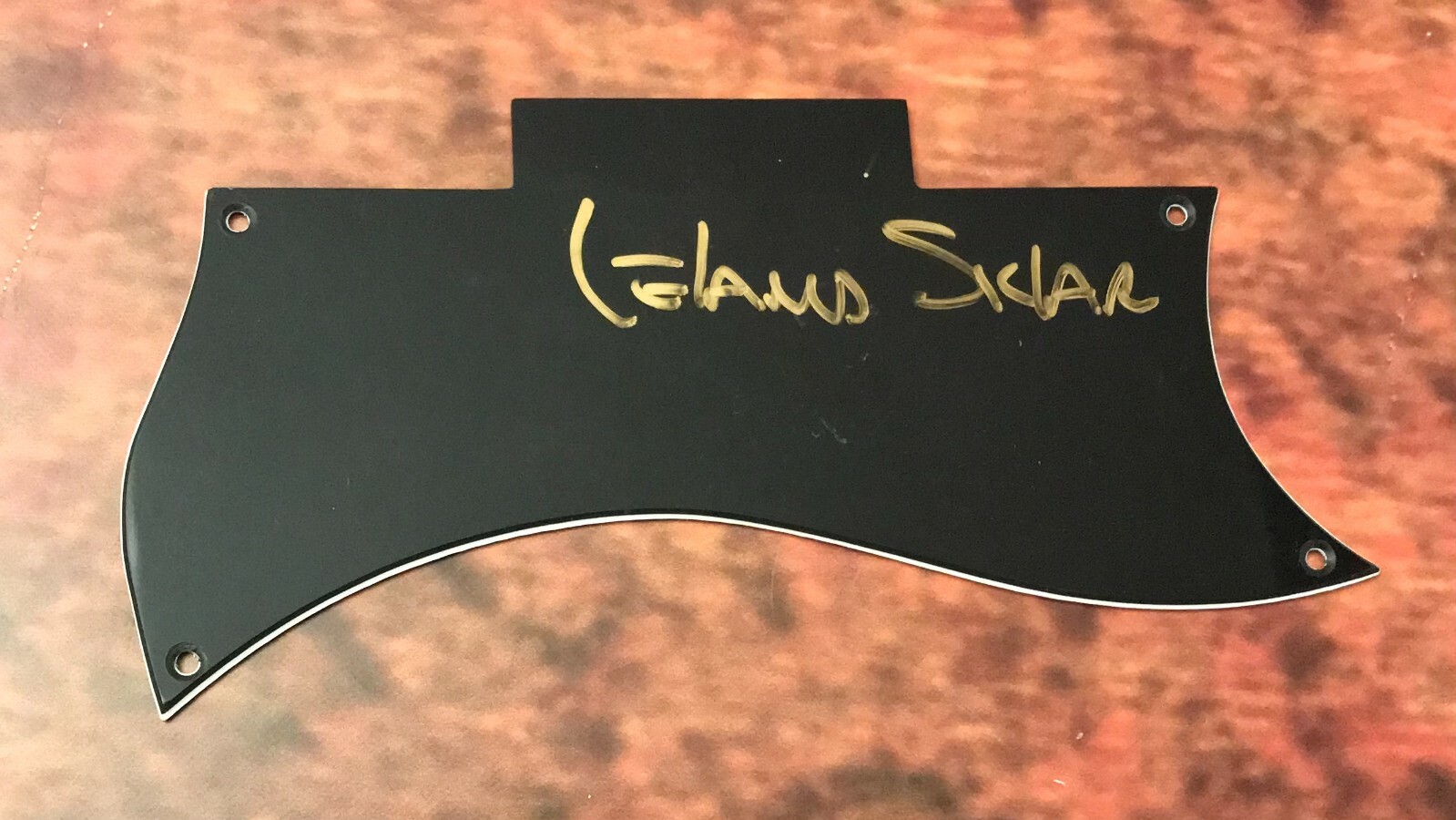 GFA The Section Bassist * LELAND SKLAR * Signed Gibson Les Paul Pickguard L1 COA