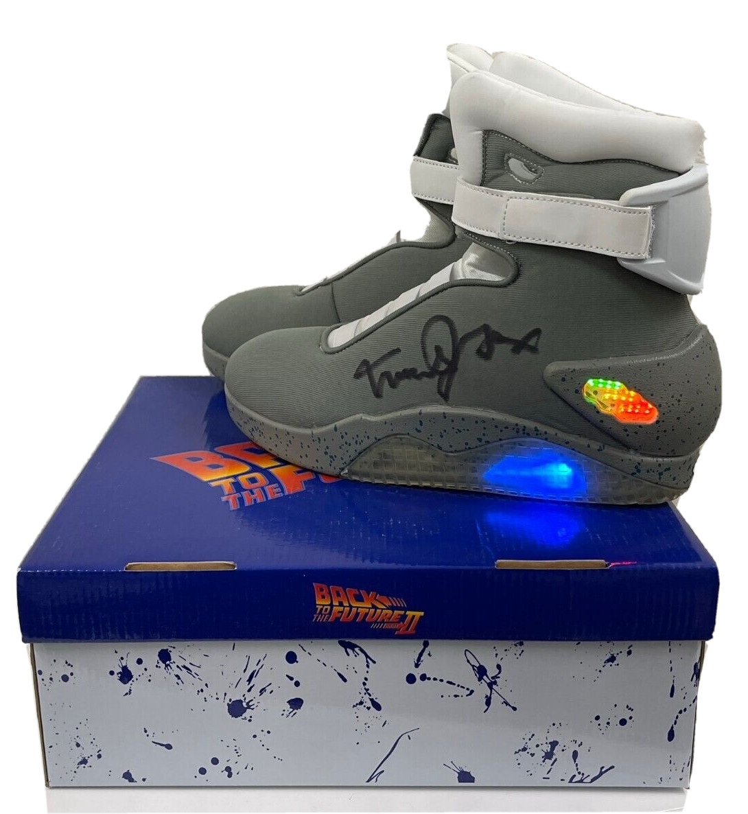 MICHAEL J FOX SIGNED BACK TO THE FUTURE SNEAKERS AUTHENTIC AUTOGRAPH BECKETT 9
