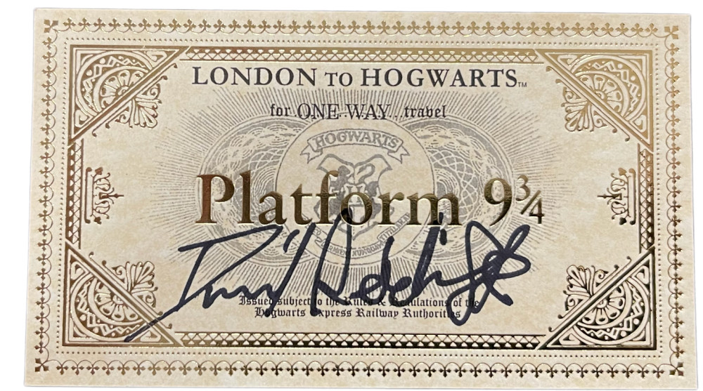 DANIEL RADCLIFFE SIGNED HARRY POTTER HOGWARTS TRAIN TICKET AUTOGRAPH BECKETT