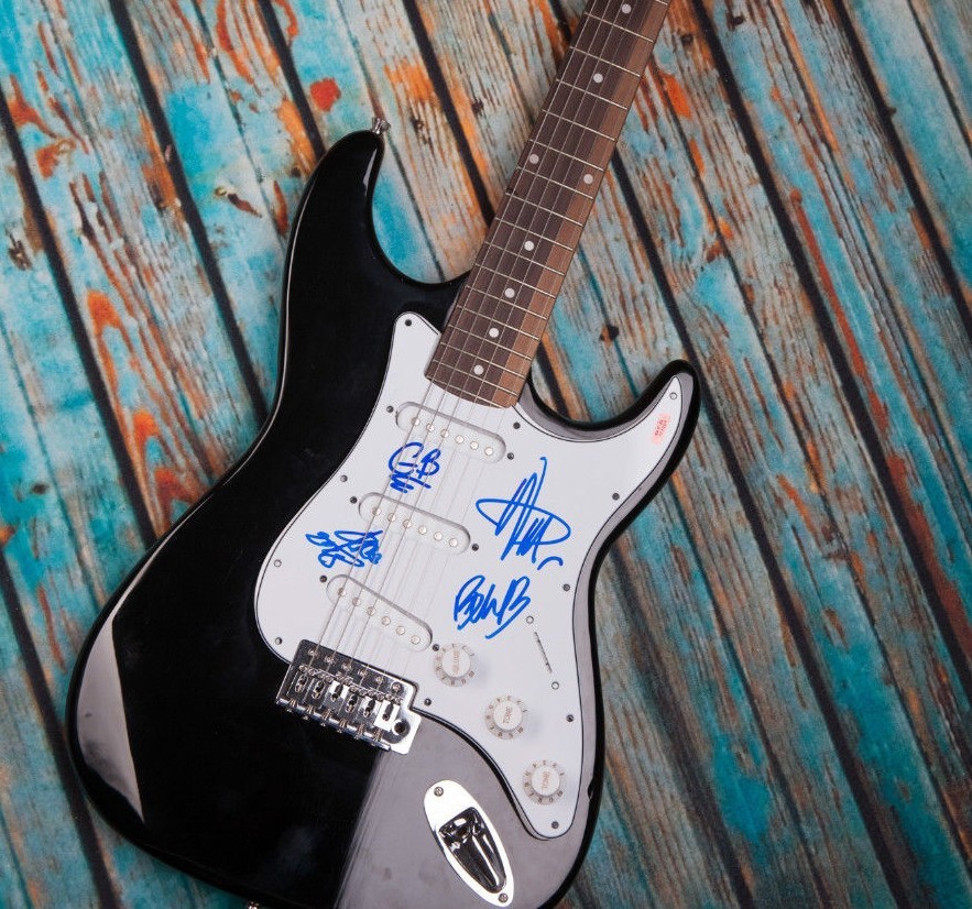 GFA Hip Hop Group * GETO BOYS * Signed Electric Guitar LA2 COA