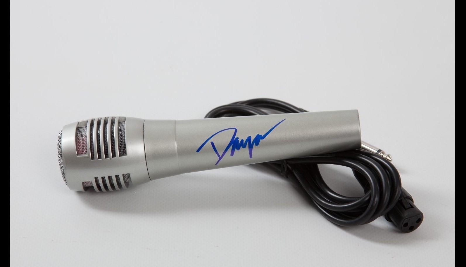 GFA Hide Away Pop Star * DAYA * Signed Microphone D2 PROOF COA