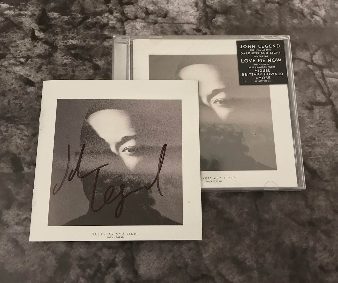 GFA Darkness and Light * JOHN LEGEND * Signed CD Booklet w/ new Album COA