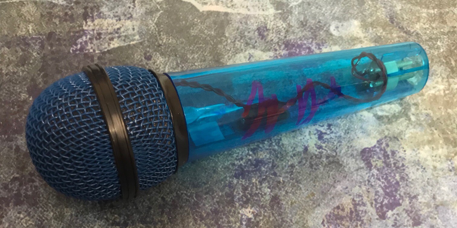 GFA Heart Full of Rage High Right Now * TYLA YAWEH * Signed Microphone T1 COA