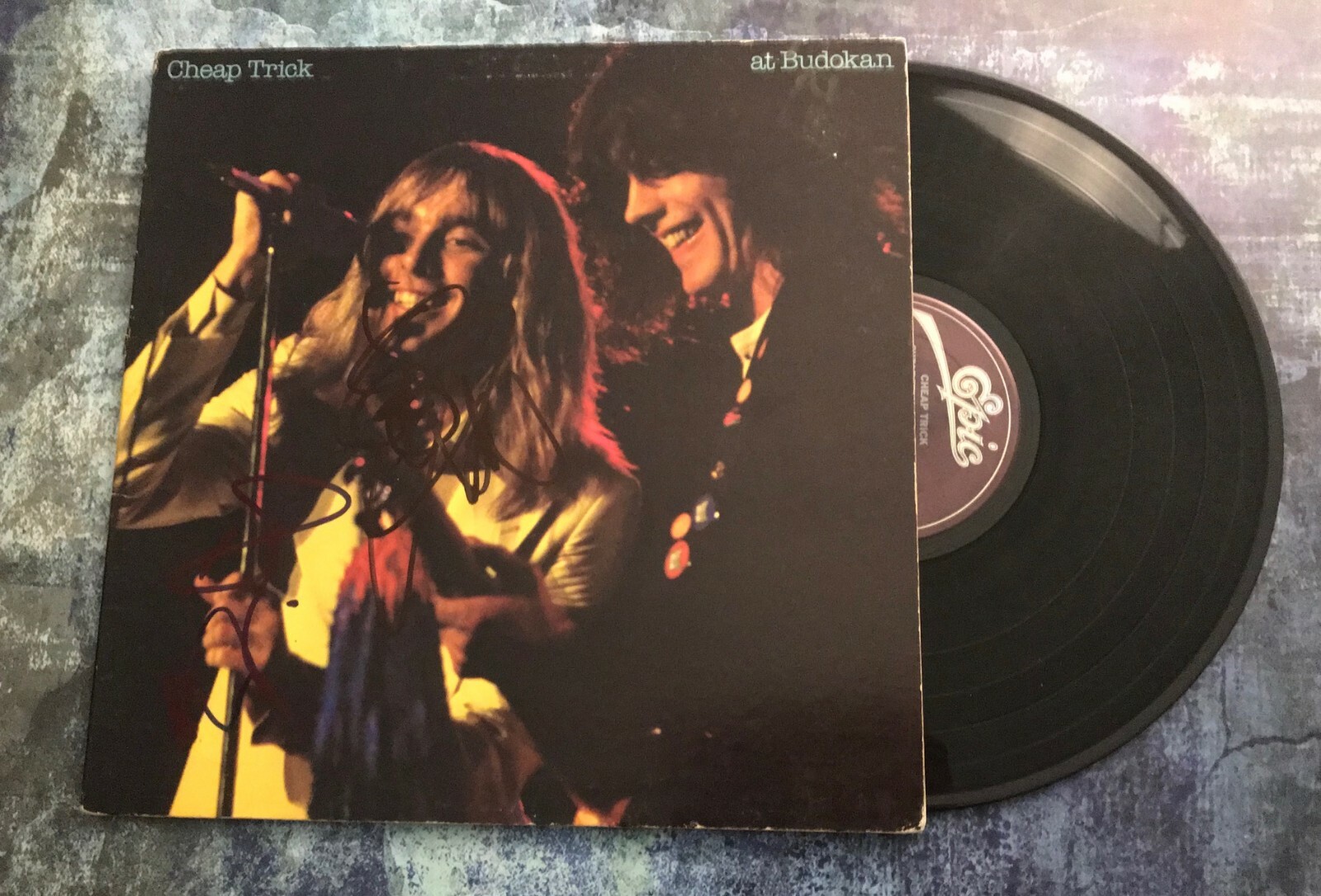 GFA Rick Nielsen Robin Zander x3 * CHEAP TRICK * Band Signed Record Album D COA