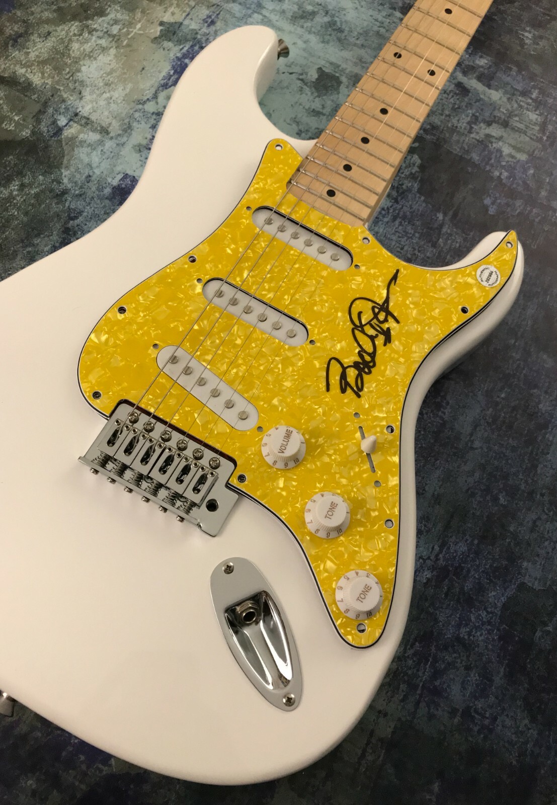 GFA The M.G.'s Frontman * BOOKER T. JONES * Signed Electric Guitar PROOF B3 COA