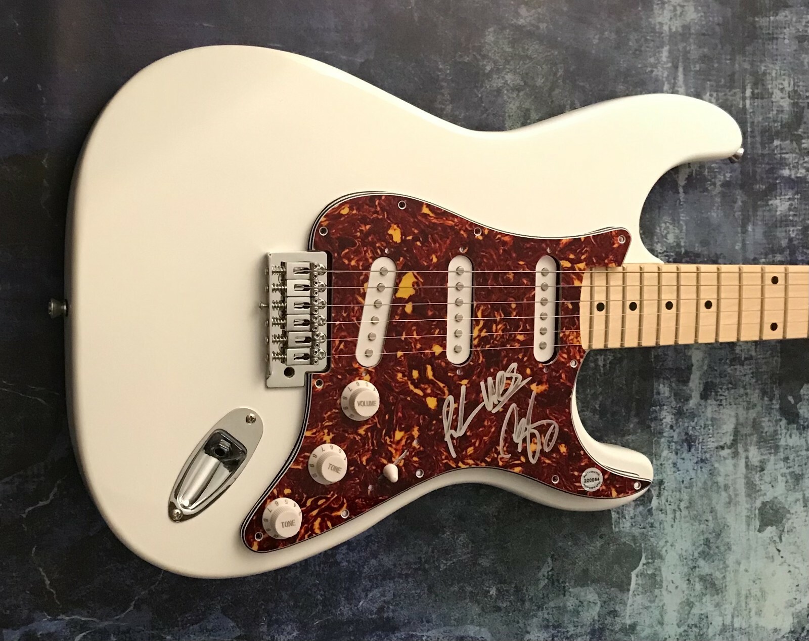 GFA Uncle Snap & Rooster Duo * THE LACS * Signed Electric Guitar L4 COA