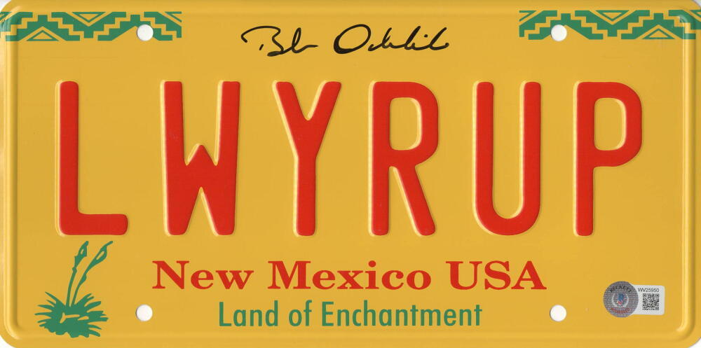 BOB ODENKIRK SIGNED LICENSE PLATE LWYERUP BREAKING BAD AUTOGRAPH BECKETT WITNESS COLLECTIBLE MEMORABILIA