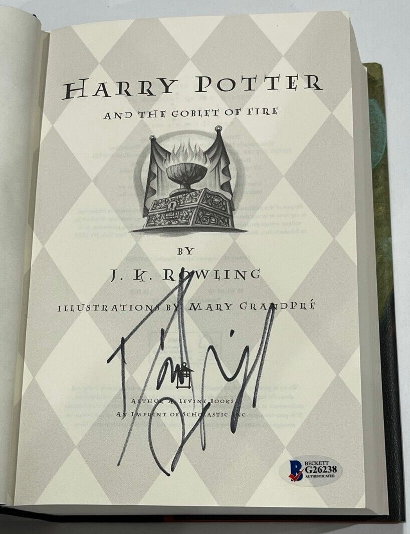 DANIEL RADCLIFFE SIGNED HARRY POTTER AND THE GOBLET OF FIRE BOOK BECKETT 9