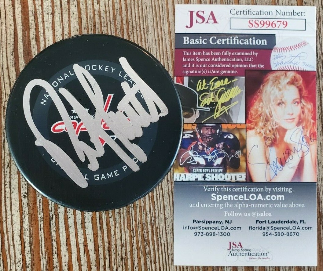 Peter Laviolette Signed Official NHL Game Puck w/ JSA COA Washington Capitals 2
