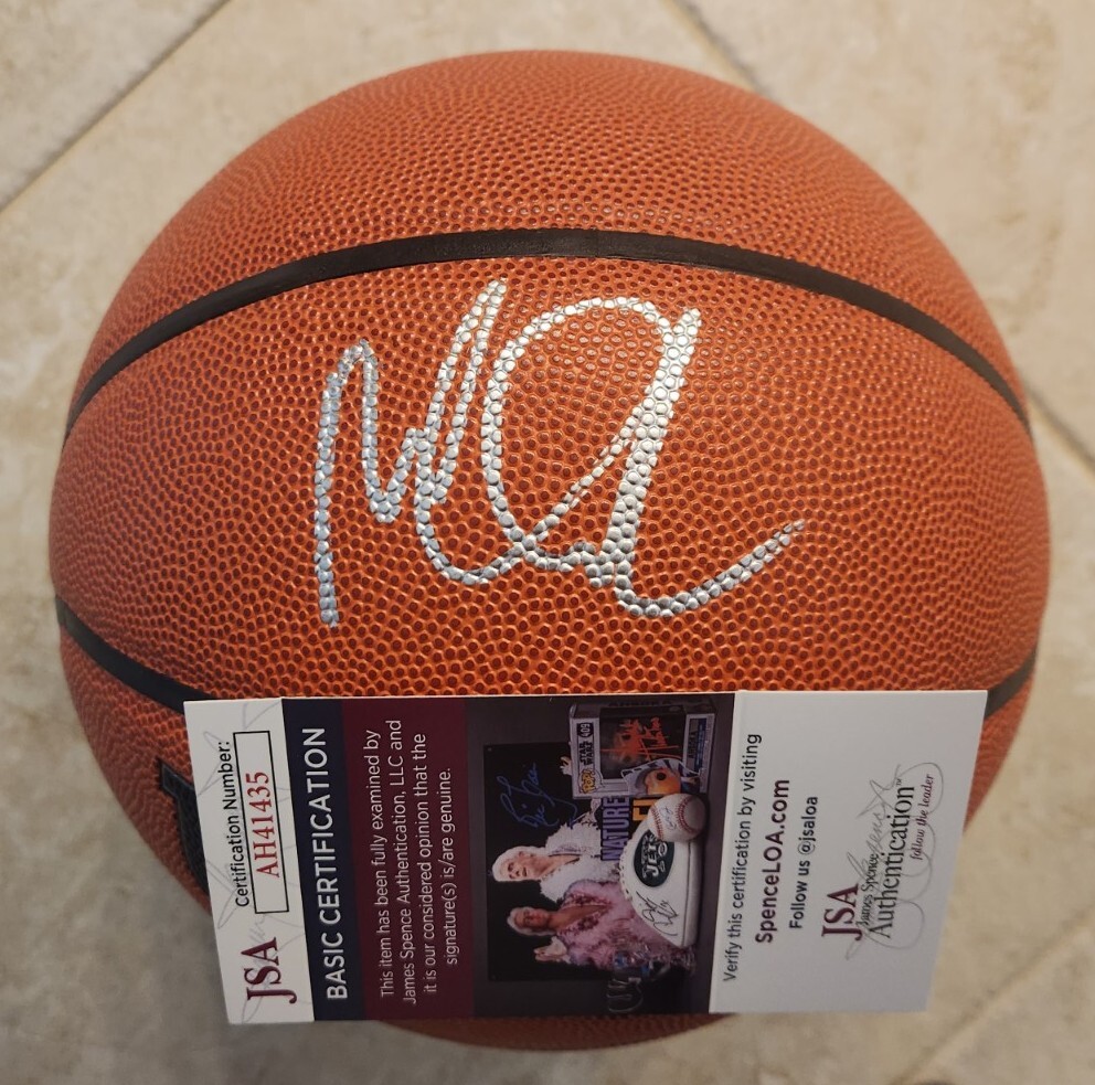 Mark Cuban Signed NBA Basketball w/ JSA COA #AH41435 Dallas Mavericks