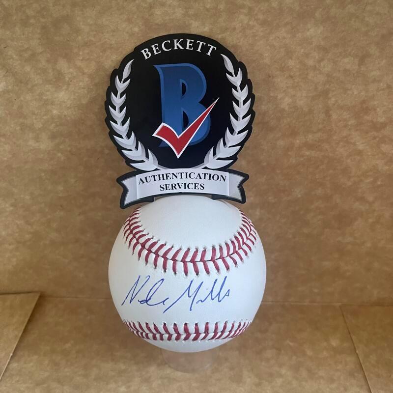 NOAH MILLER MINNESOTA TWINS SIGNED AUTO M.L. BASEBALL BECKETT AUTHENTICATED