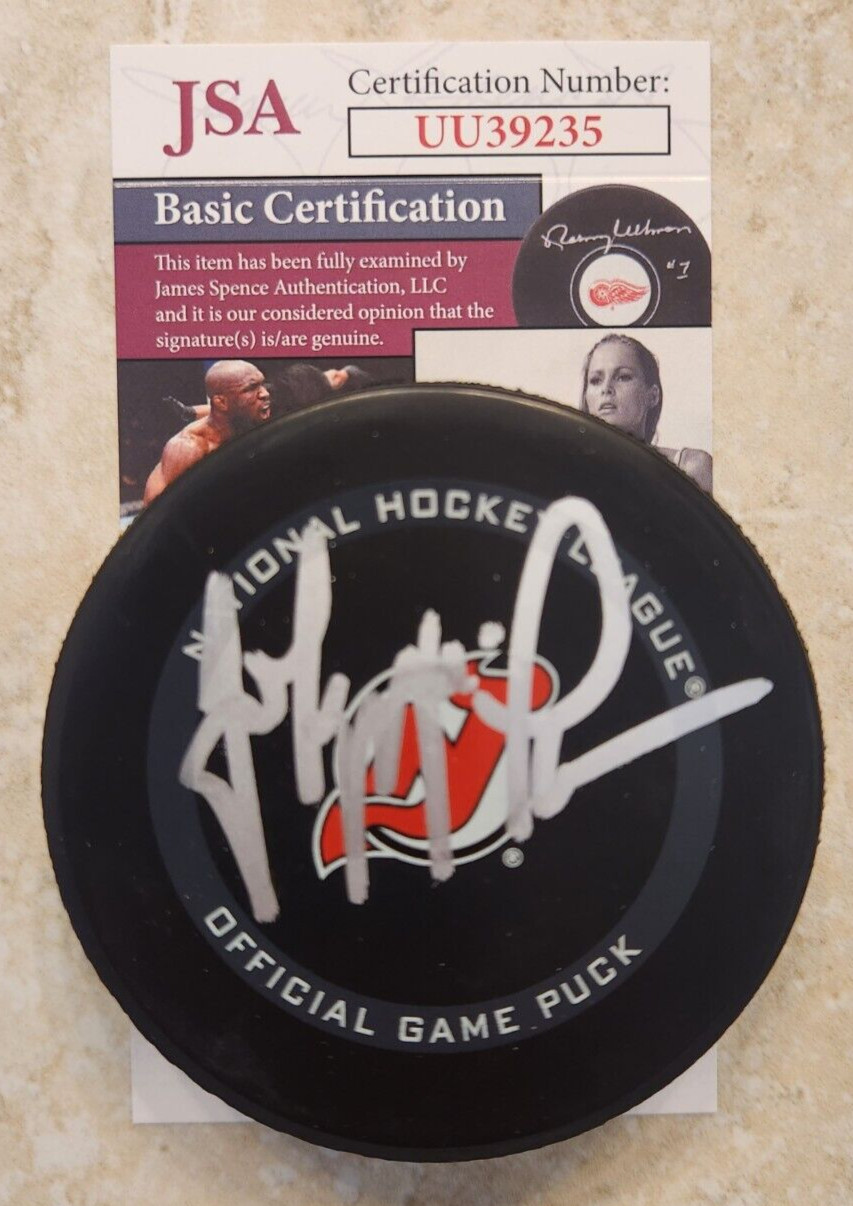 John MacLean Signed Official NHL Game Puck w/ JSA COA #UU39235 New Jersey Devils