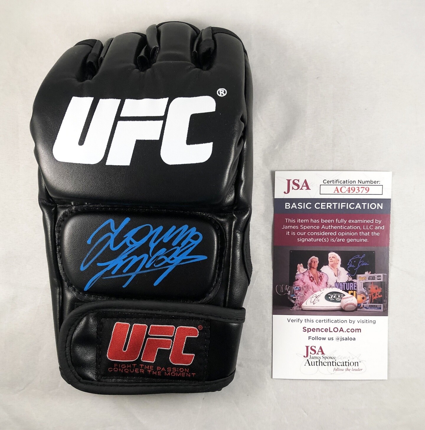Joanna Jedrzejczyk Signed UFC Glove JSA 7 COA