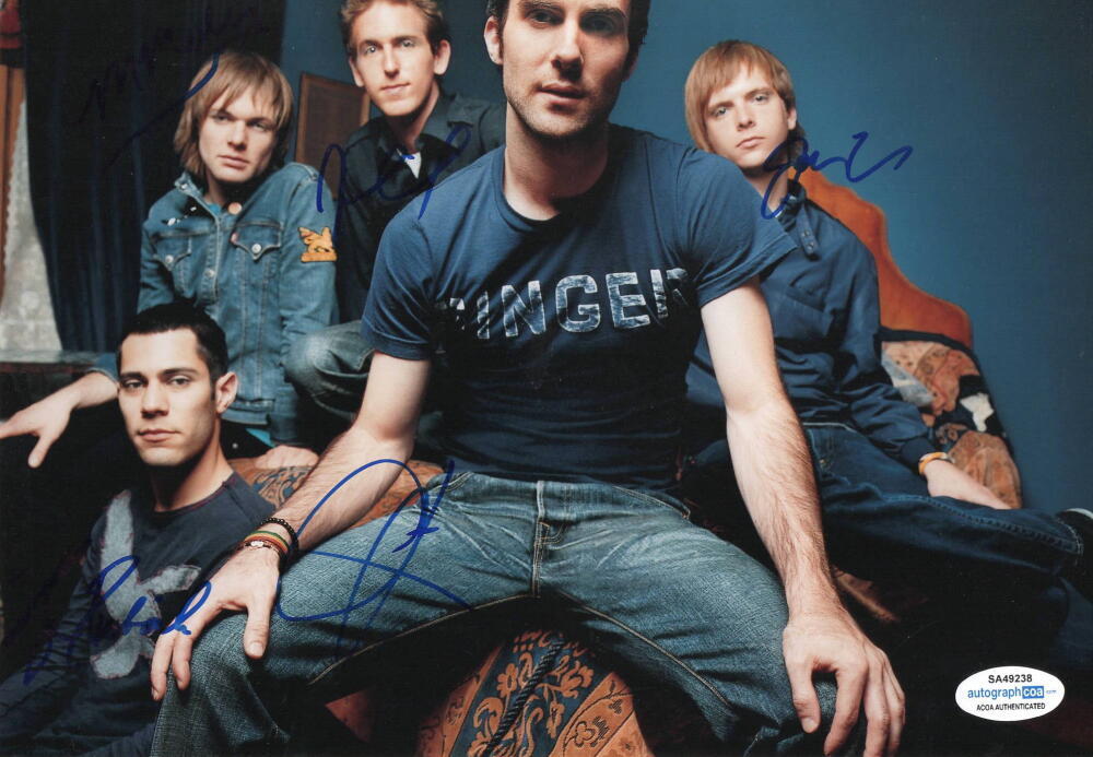 Maroon 5 Band Signed Autograph 7x10 Photo - Adam Levine +4 Songs about Jane ACOA