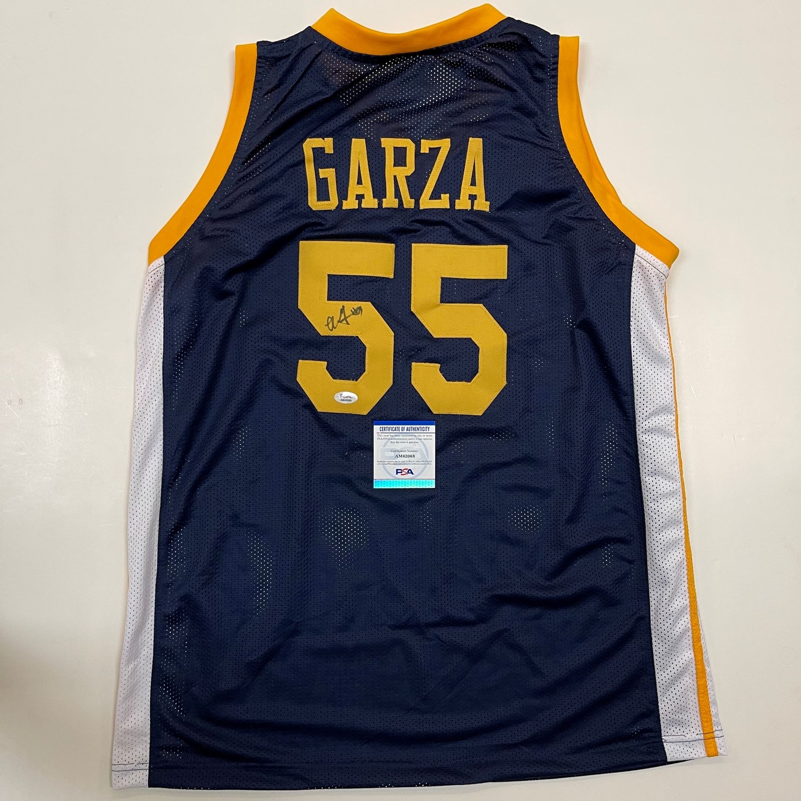 Luka Garza signed jersey PSA/DNA Iowa Hawkeyes Autographed Timberwolves

