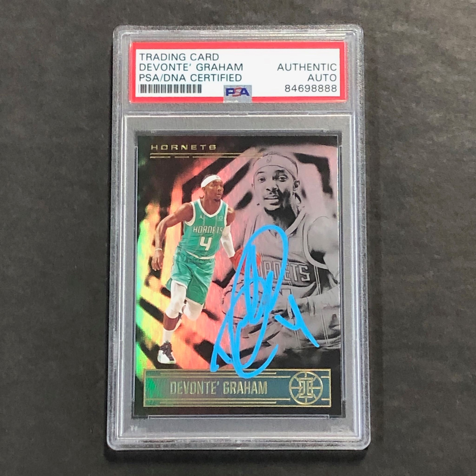 2020-21 Illusions Basketball Panini #28 Devonte' Graham Signed Card AUTO PSA/DNA
