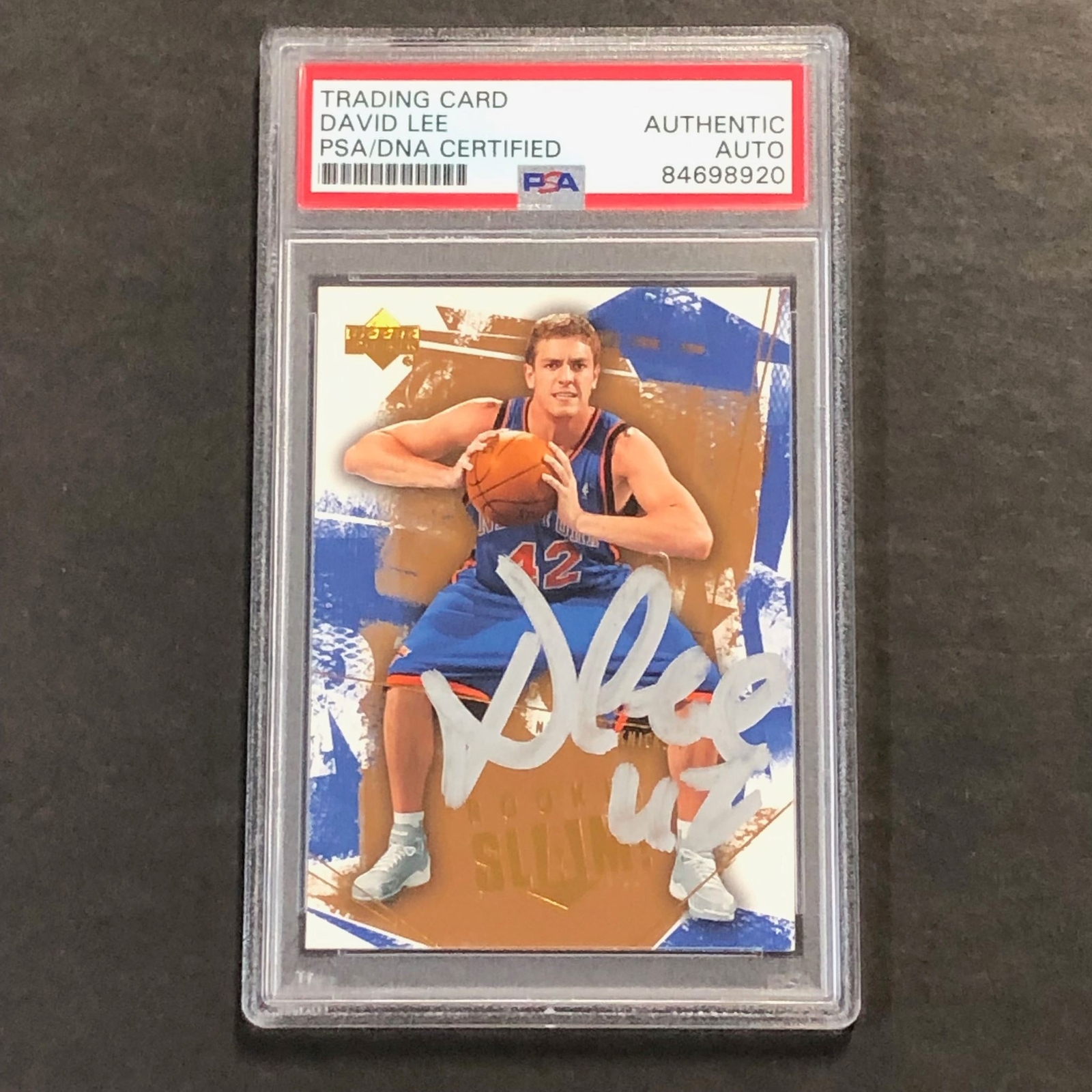 2005-06 Upper Deck Slam #97 David Lee Signed Card AUTO PSA Slabbed

