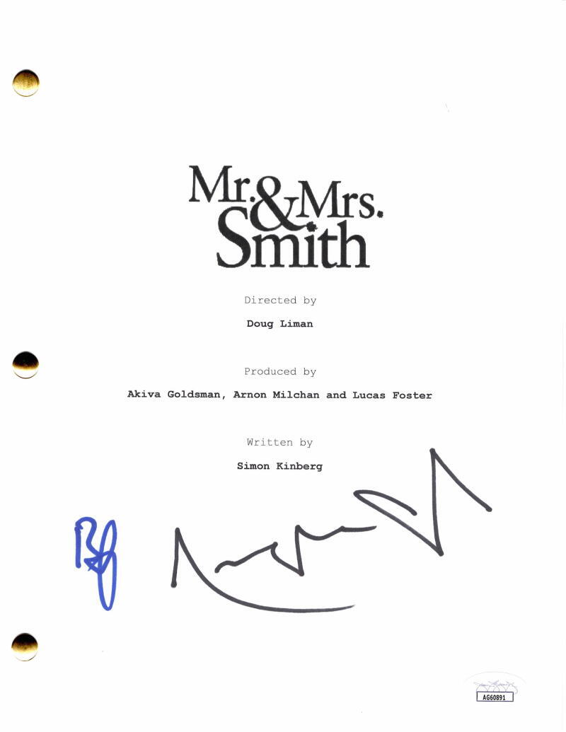 Brad Pitt & Angelina Jolie Signed Autograph Mr & Mrs Smith Full Movie Script JSA
