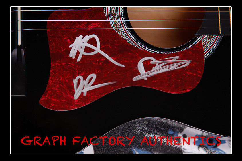 GFA British Electronic Band * LONDON GRAMMAR * Signed Acoustic Guitar AD1 COA
