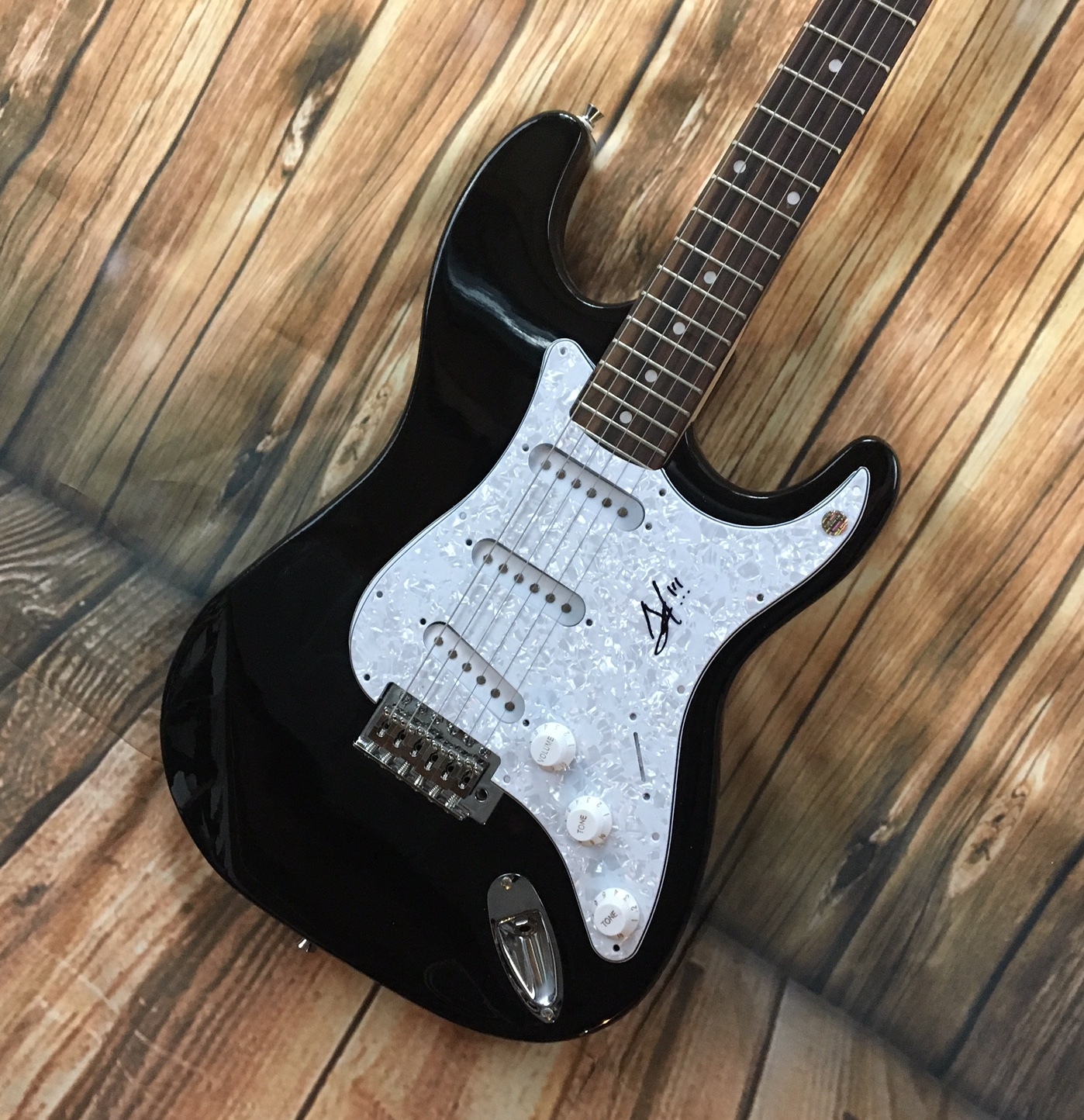 GFA Shinedown Frontman * BRENT SMITH * Signed Electric Guitar AD1 COA