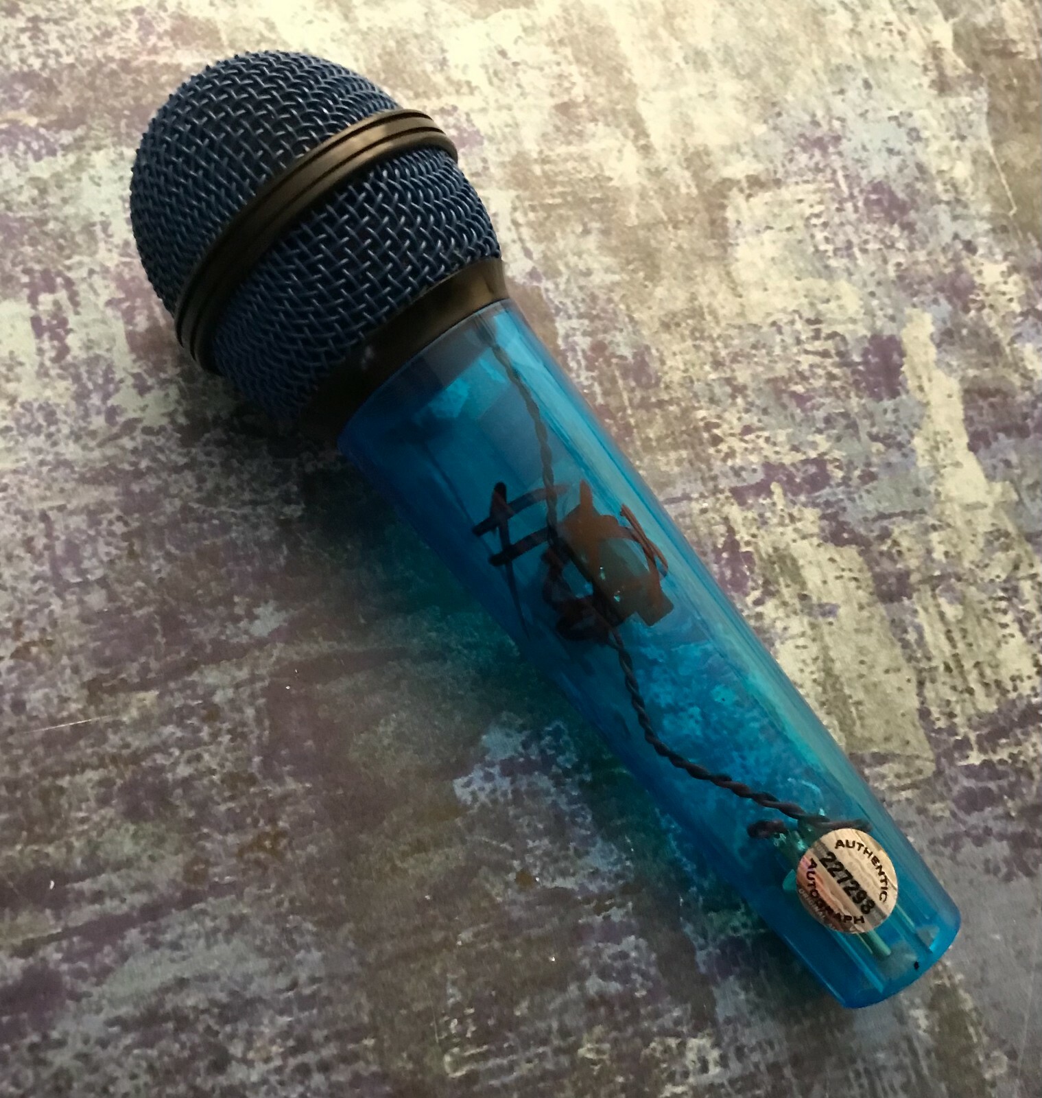 GFA 4 Thangs - Gang Signs * FREDDIE GIBBS * Signed Microphone PROOF F1 COA