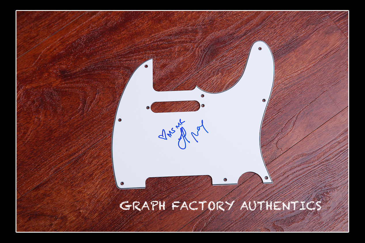 **GFA LIZZY AND MAX BAND * MS MR * SIGNED ELECTRIC PICKGUARD M1 COA** COLLECTIBLE MEMORABILIA